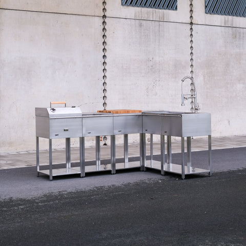 L-Shaped Outdoor Kitchen